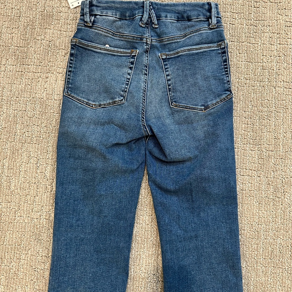 Good American Pull On Straight Leg Blue Jeans - Picture 7 of 8